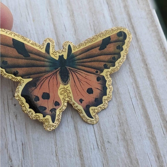 Vintage Butterfly Brooch - Picture 7 of 10